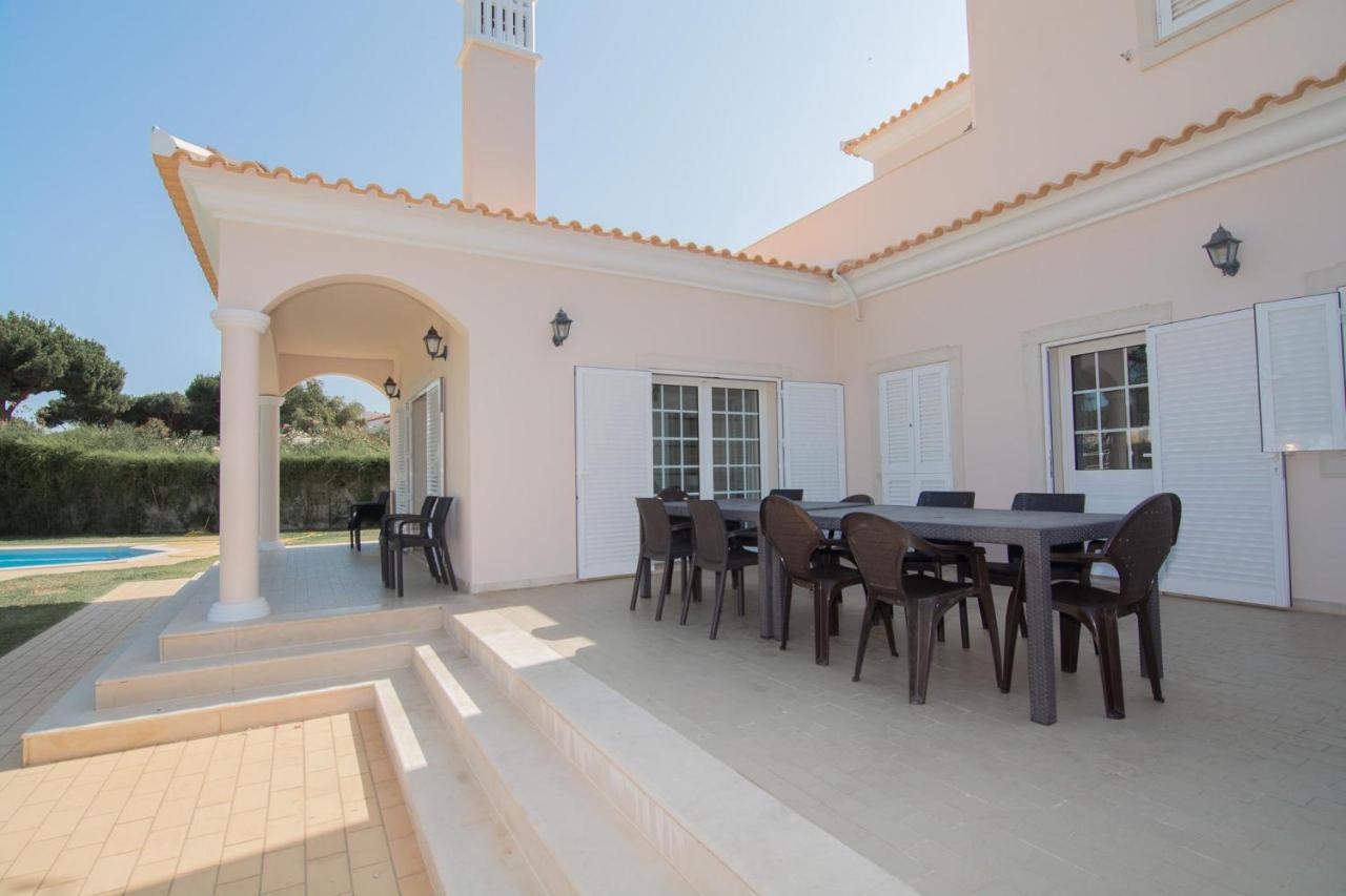 8-Bed Villa In Vilamoura-Sleeps-Playground-Pool Экстерьер фото