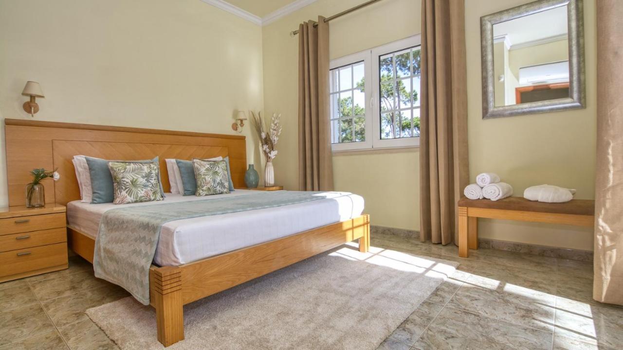 8-Bed Villa In Vilamoura-Sleeps-Playground-Pool Экстерьер фото